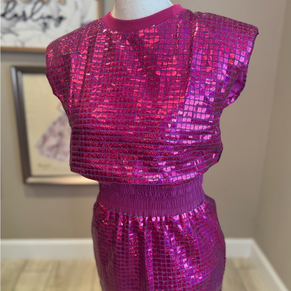 New! QUEEN OF SPARKLES Set Hot Pink Holographic Top and Maxi Skirt Set - Picture 5 of 10